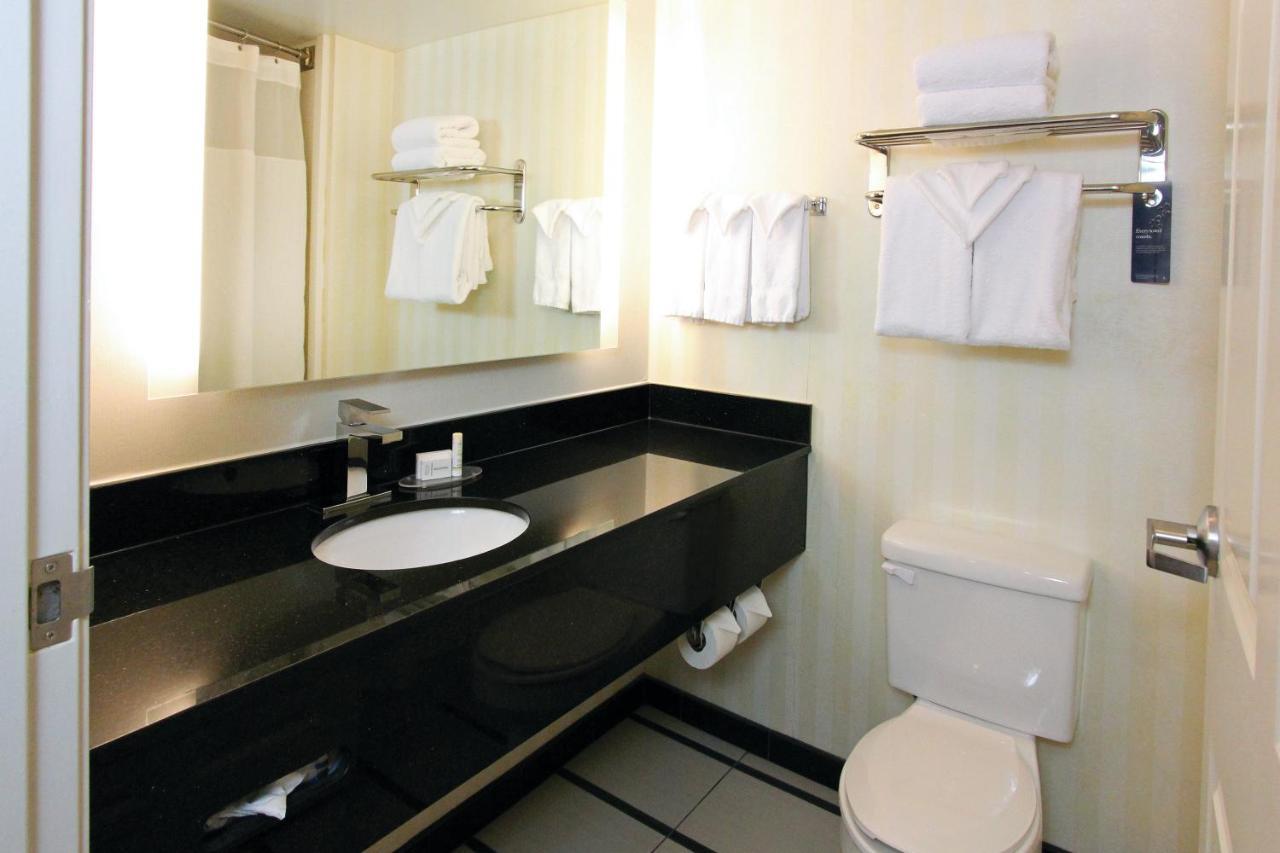 Fairfield Inn & Suites By Marriott Charleston Airport/Convention Center North Charleston Extérieur photo