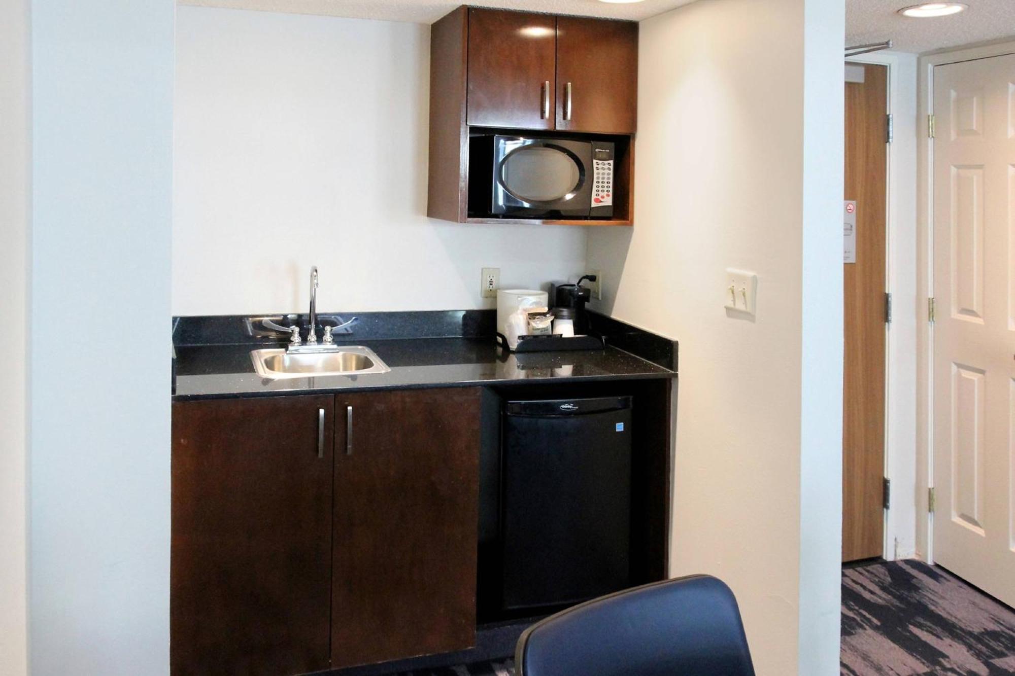 Fairfield Inn & Suites By Marriott Charleston Airport/Convention Center North Charleston Extérieur photo