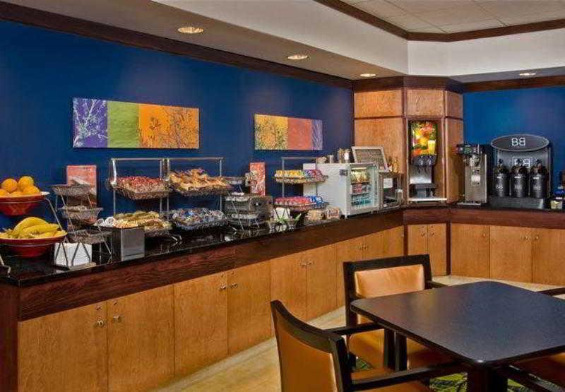 Fairfield Inn & Suites By Marriott Charleston Airport/Convention Center North Charleston Extérieur photo