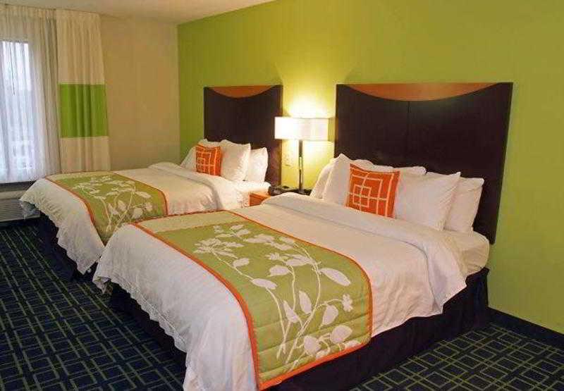Fairfield Inn & Suites By Marriott Charleston Airport/Convention Center North Charleston Chambre photo